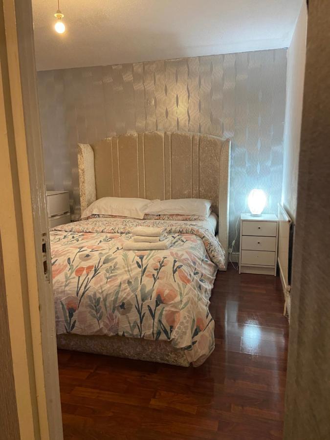 King Room In Warrington Eksteriør bilde